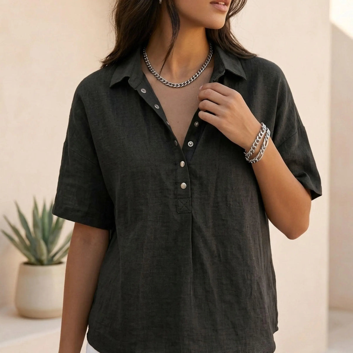 Velia Top